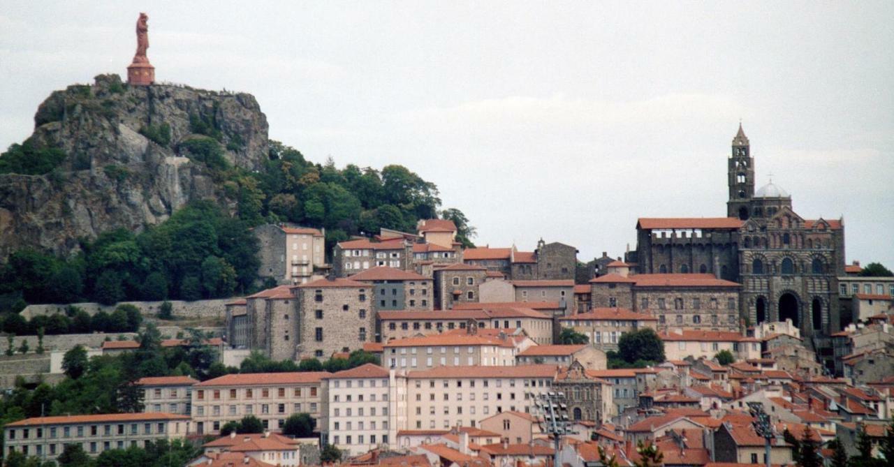 Logis Du Cagaire Daire Le Puy-en-Velay Dış mekan fotoğraf